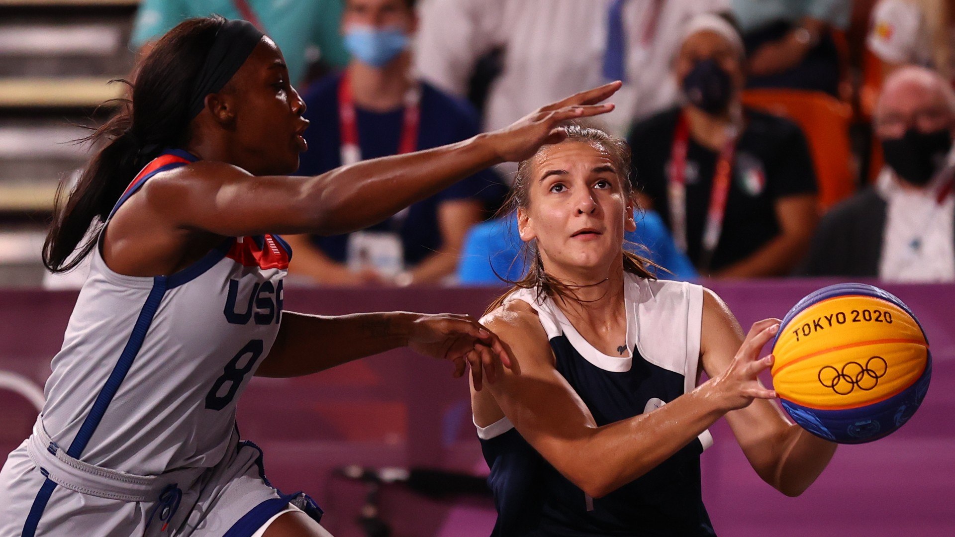 Женский баскетбол включен в программу олимпийских игр. Женская сборная России по баскетболу 3х3. Женская сборная США по баскетболу.