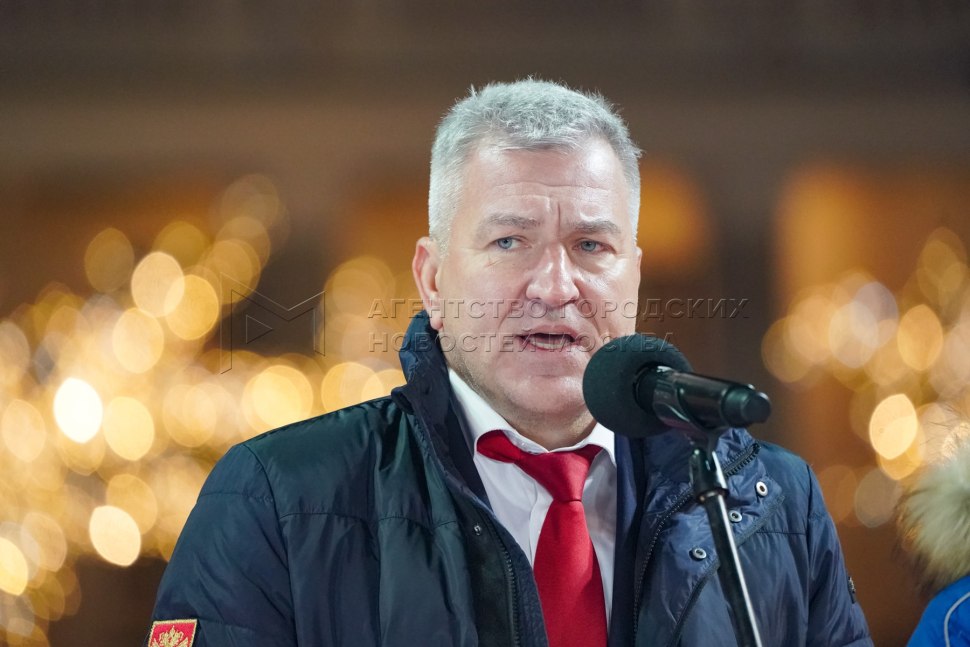 Олег Браташ хоккеист Википедия