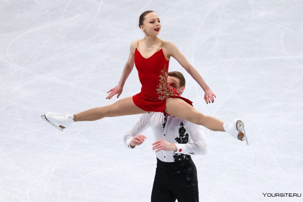 Александра Трусова