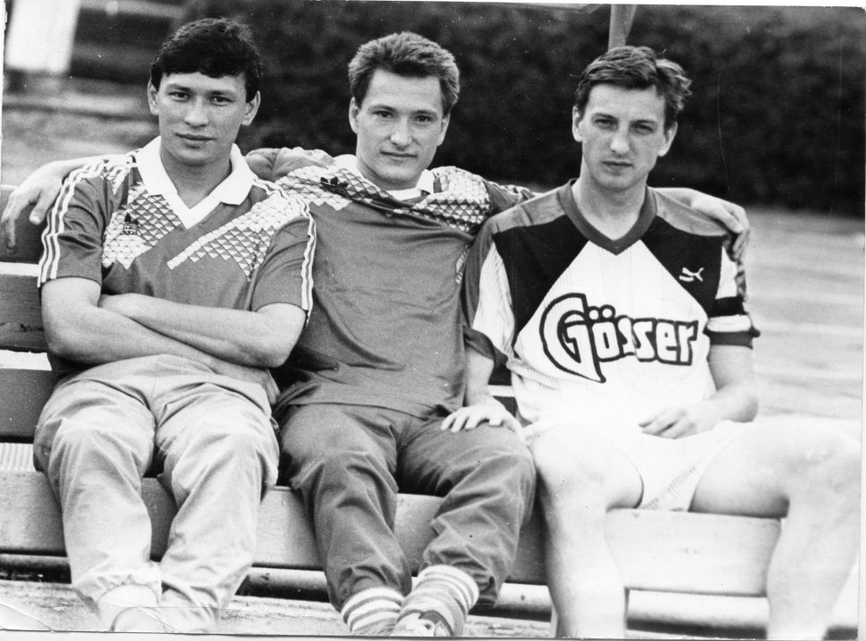 Футболисты Днепропетровского Днепра 1988 года Николай Кудрицкий