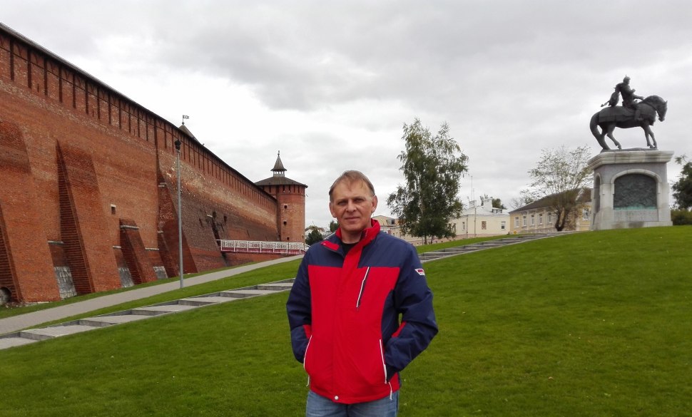 Юрий Бондаренко хоккей с мячом