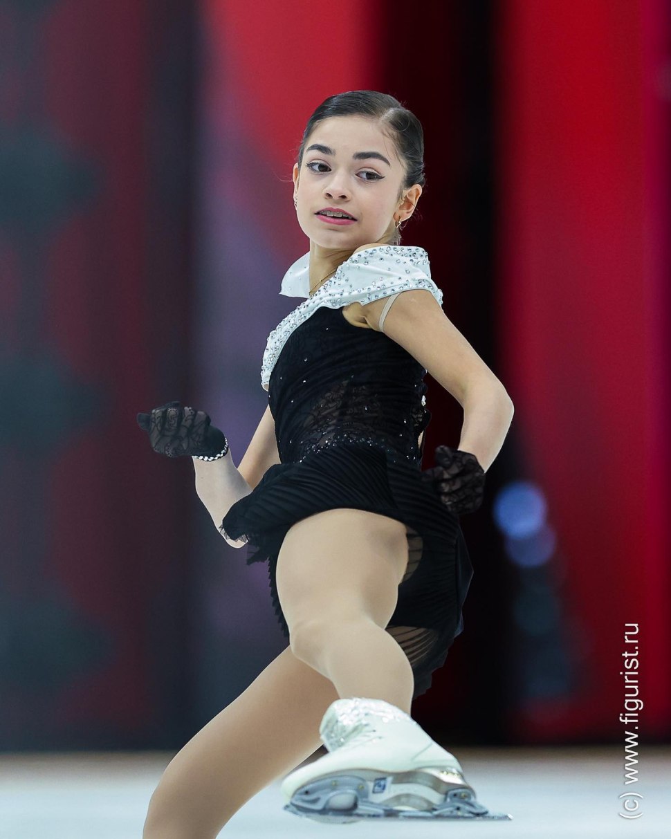 Камила Валиева Анна Щербакова Александра Трусова