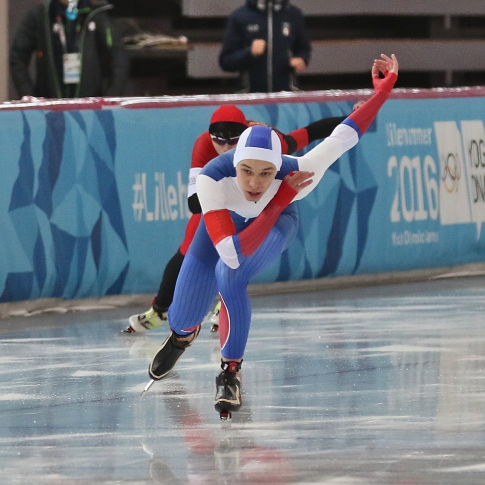 Евгений Серяев конькобежный спорт