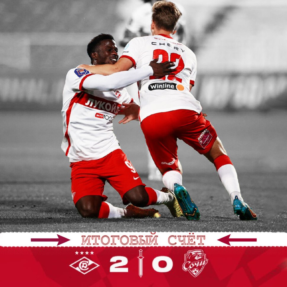 Олег Макаров вратарь по футболу из старый Оскол команда ЭСПЦ