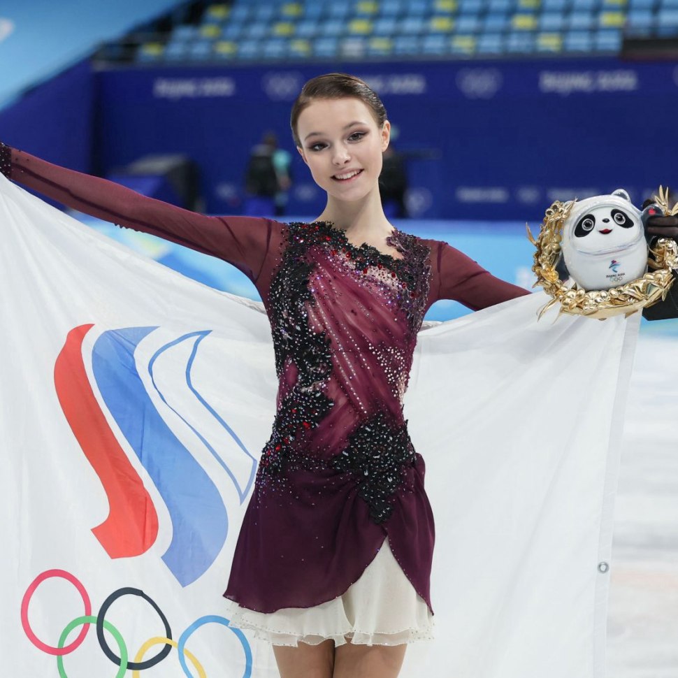 Медведева фигуристка 2021
