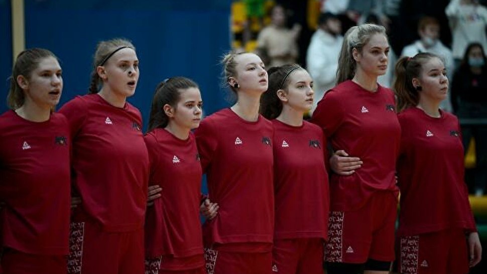 Нефтяник чемпион фото