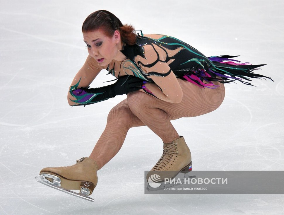Алена Леонова