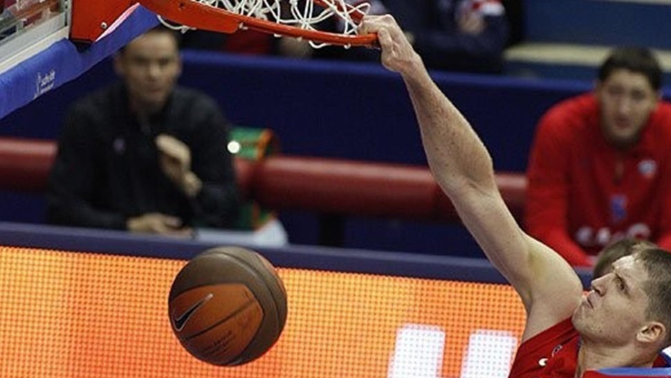 Евгений Пашутин баскетболист игрок