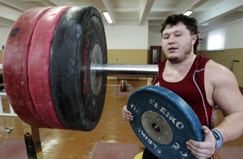 Чемпион России по тяжелой атлетике