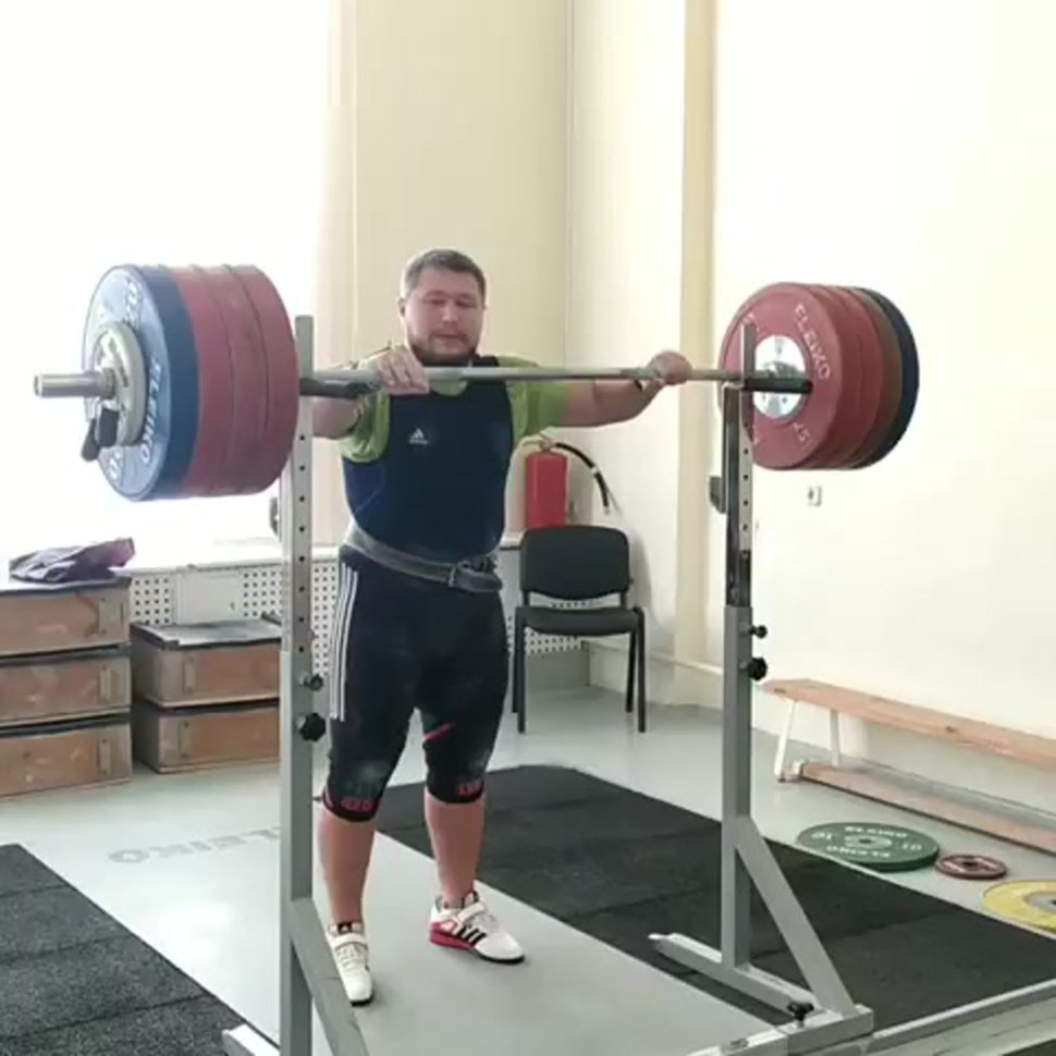 220 Килограмм Андрей