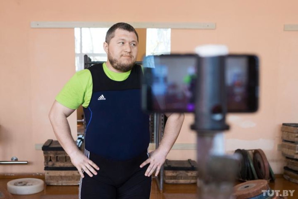 Харченко Виктор тяжелая атлетика