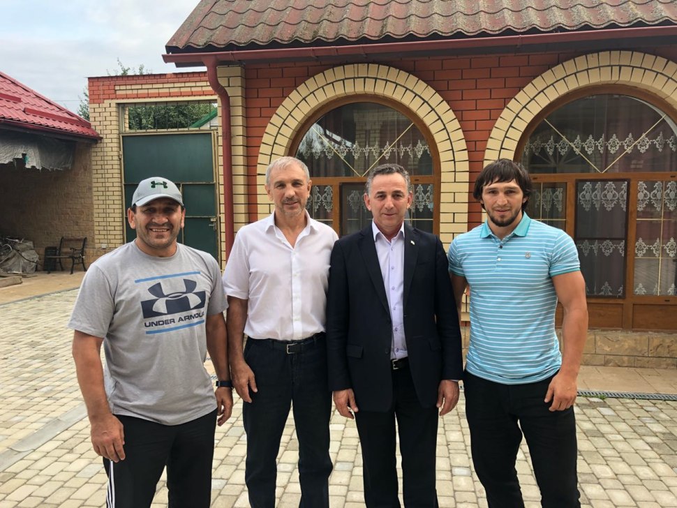 Кто такой Гасанбеков Арсен Алискерович Астрахань