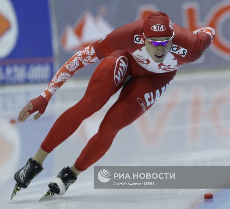 Евгений Серяев конькобежный спорт