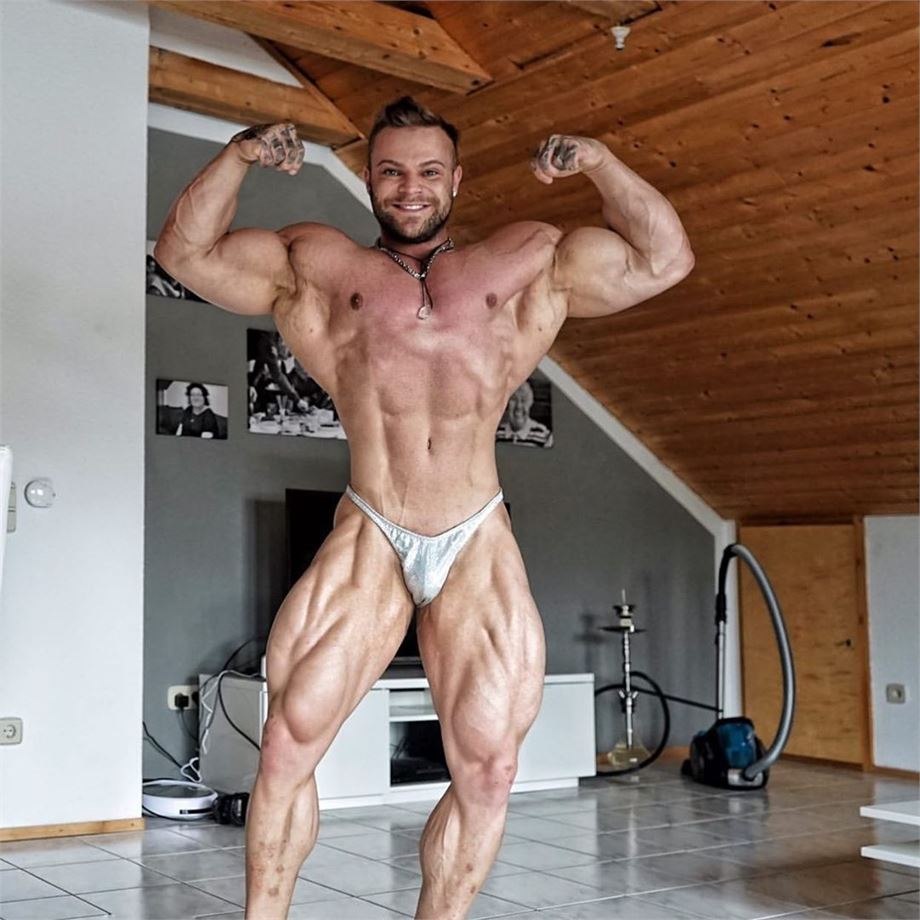 Mike Ryan bodybuilder