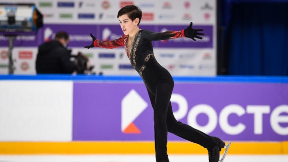 Эмблема чемпионата России по фигурному катанию 2022