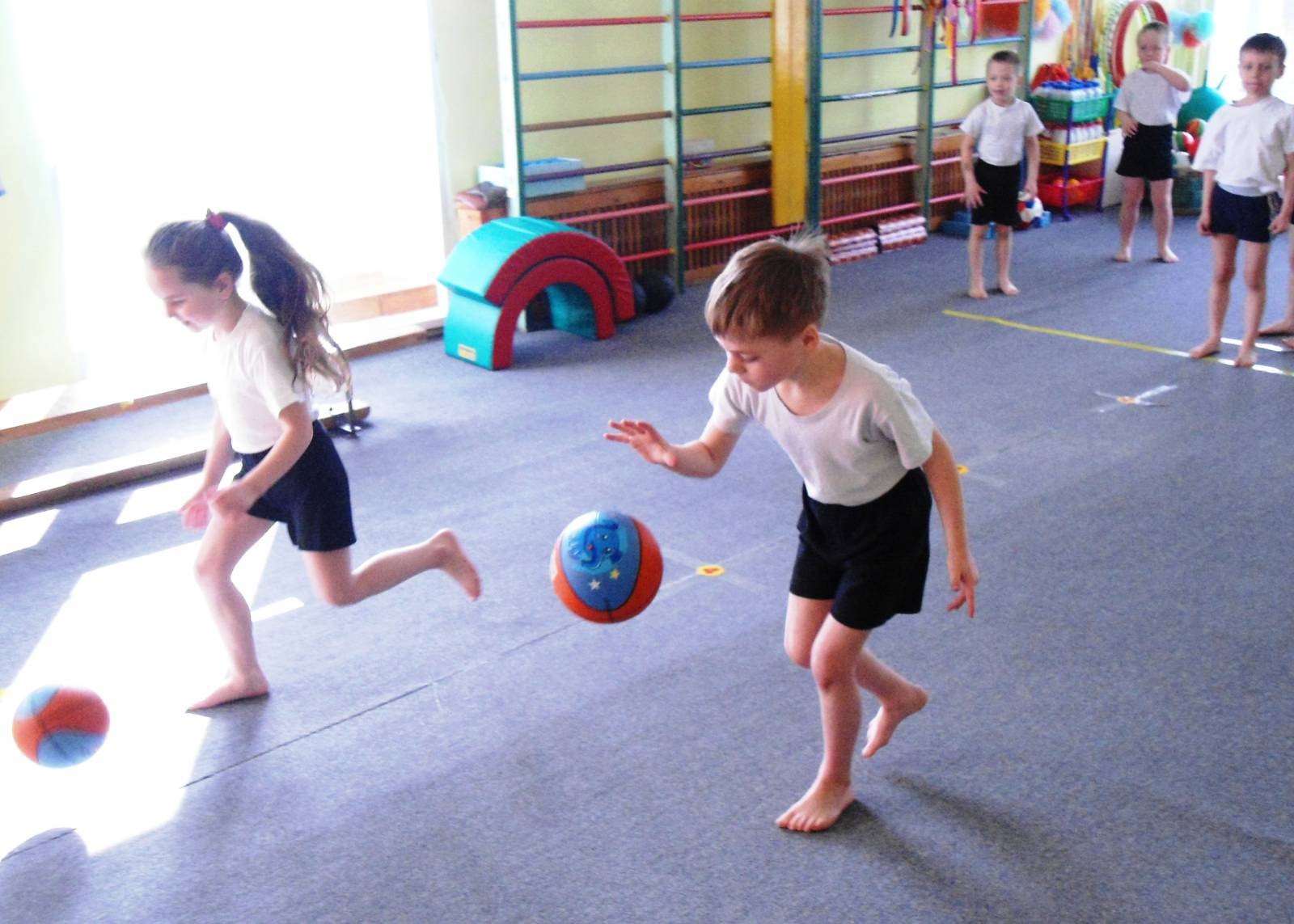 Игры с мячом в классе