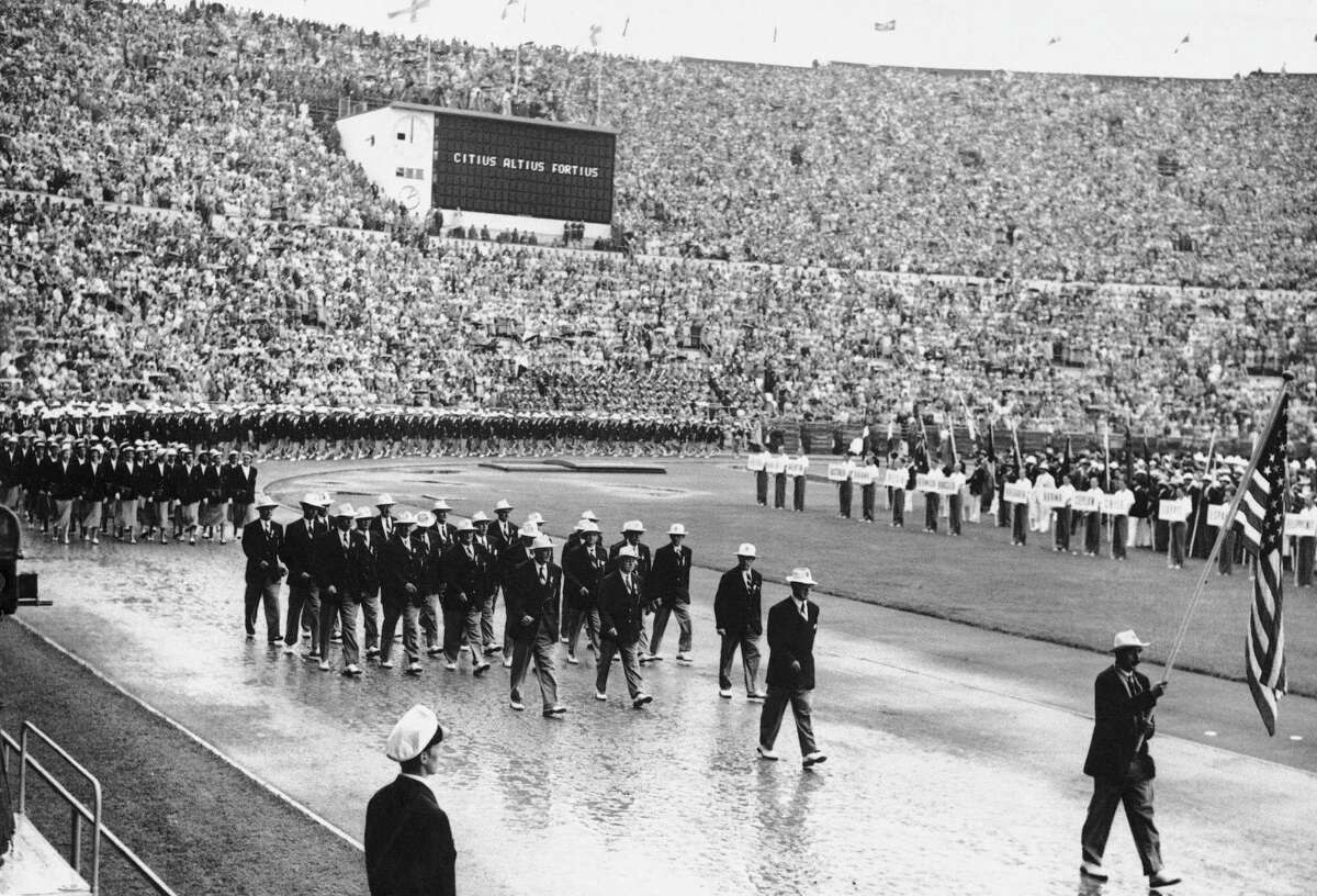 1952 год век. Осло 1952 зимние Олимпийские игры. Зимние Олимпийские игры Осло 1952 хоккей.