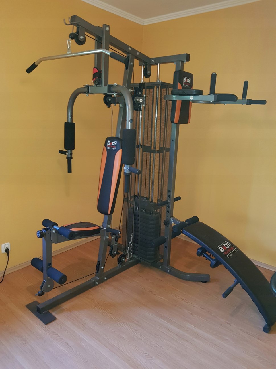 Эллиптический тренажер body Sculpture be-5920hx