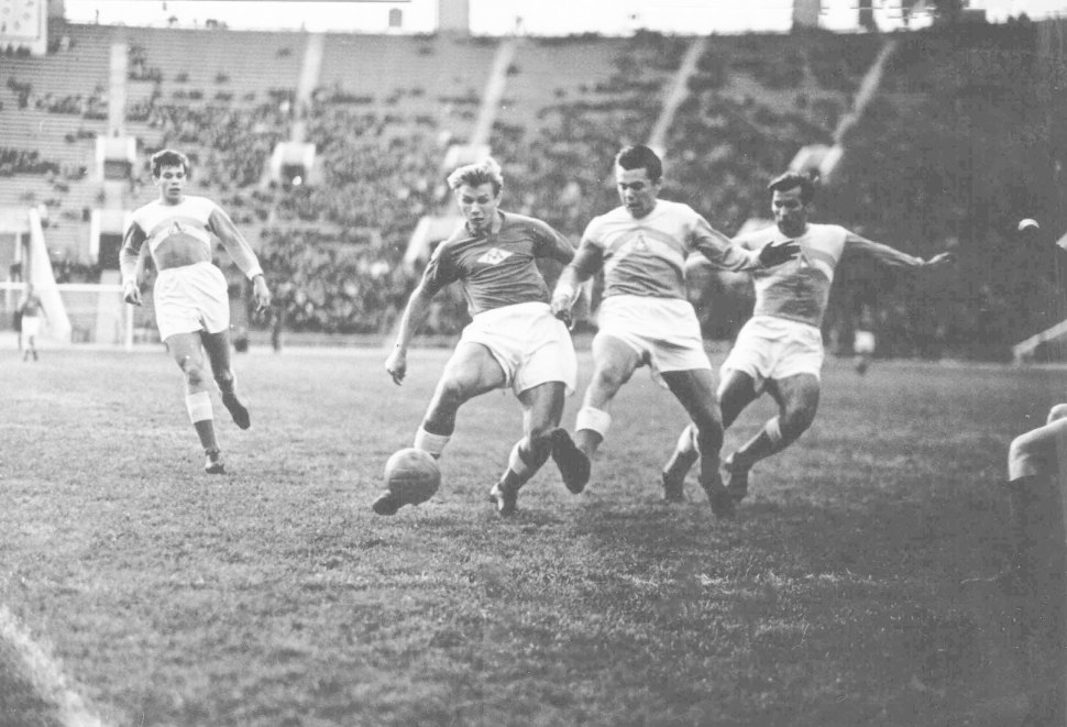 1928 Г. на Всесоюзной спартакиаде по легкой атлетике