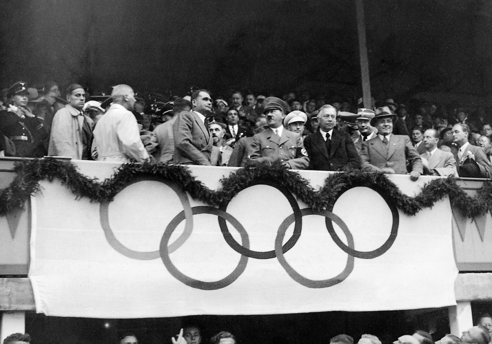 Олимпийские игры в нацистской Германии 1936 года