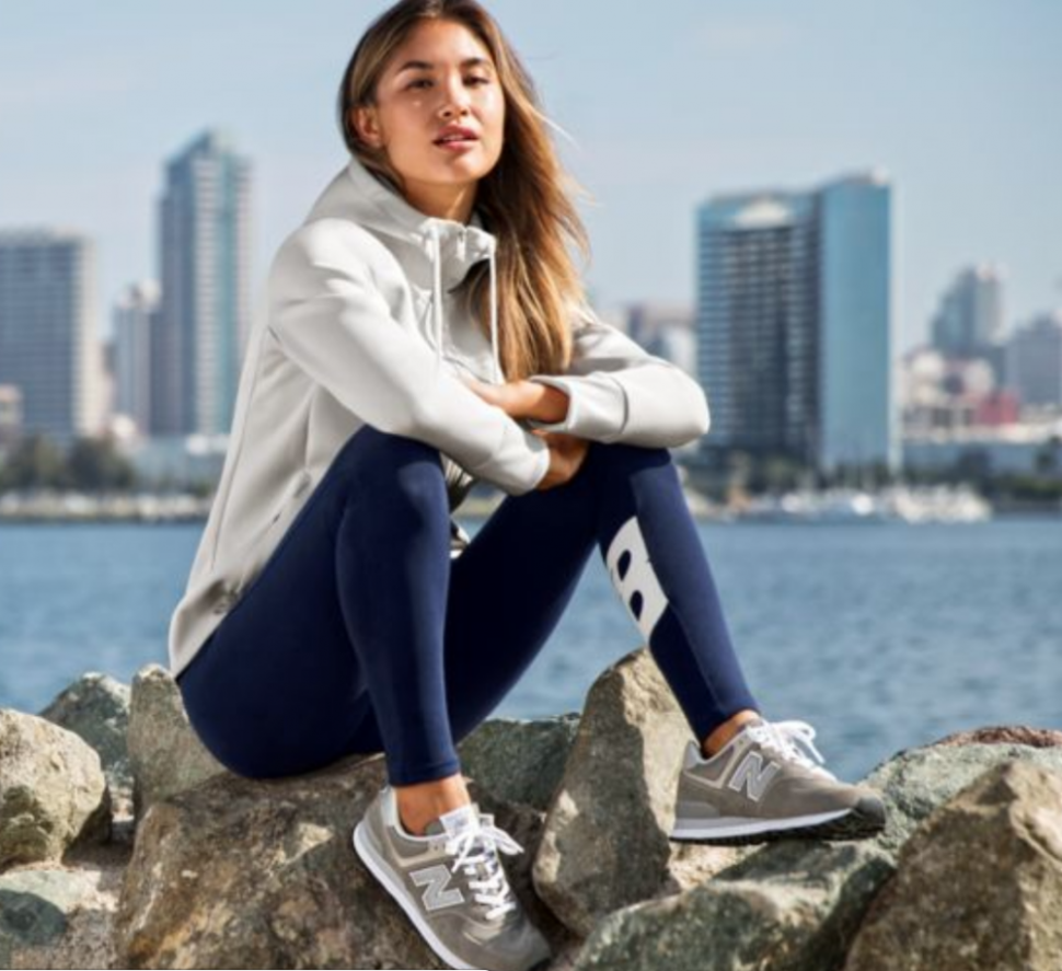 New Balance / толстовка Essentials Stacked Full zip Hoodie