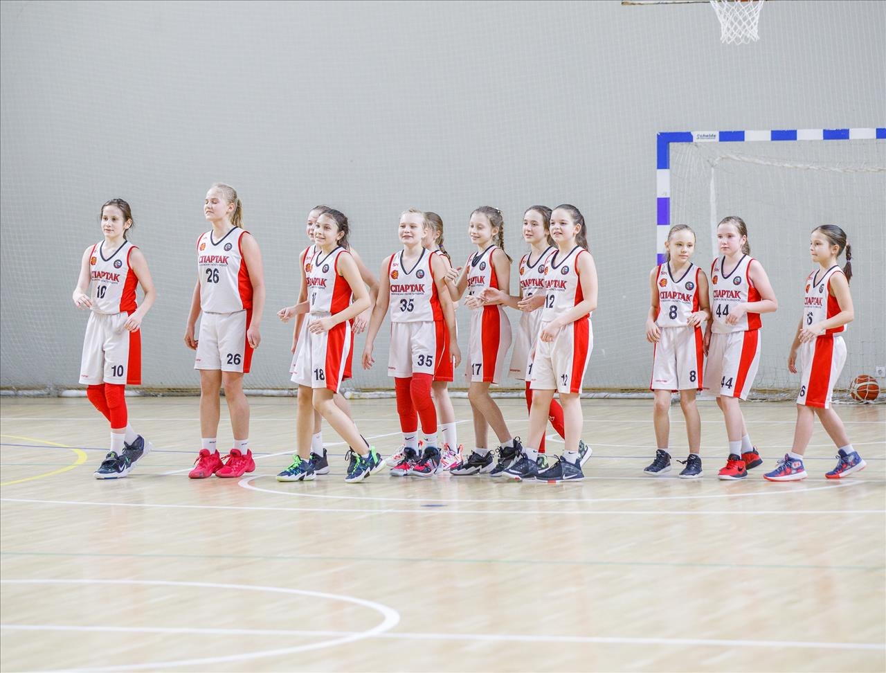 Первенство московской области до 13 лет. Баскетбольная команда девочек 2009 года. Баскетбол девочки команда.