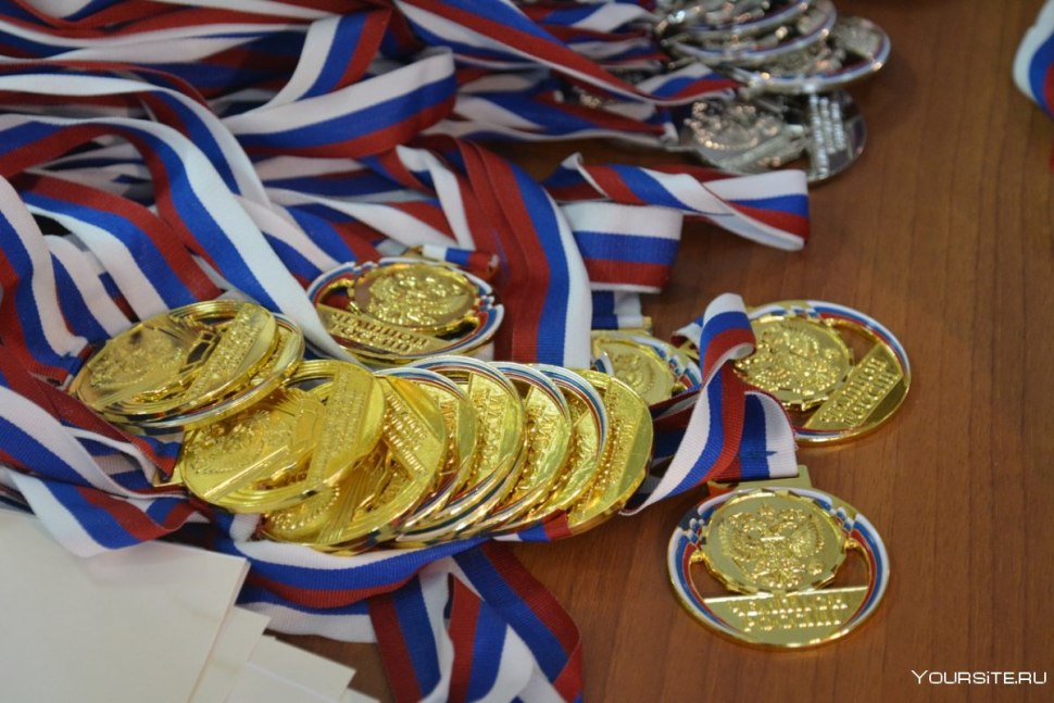 Медаль по плаванию