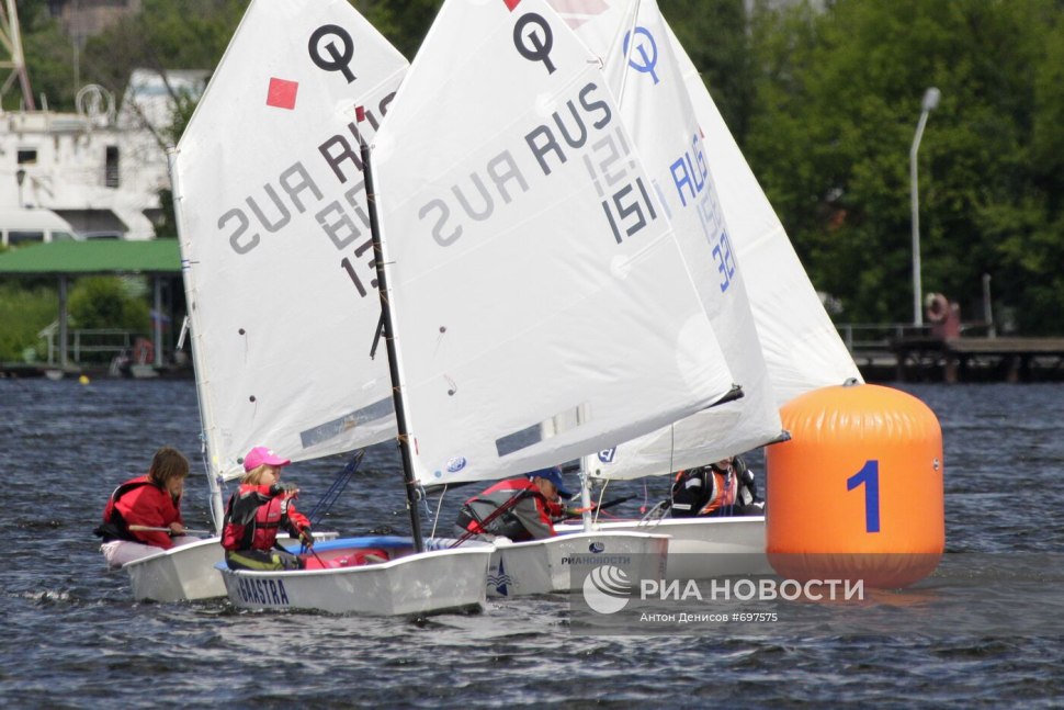 Комиссаров 9 кратный чемпион по парусному