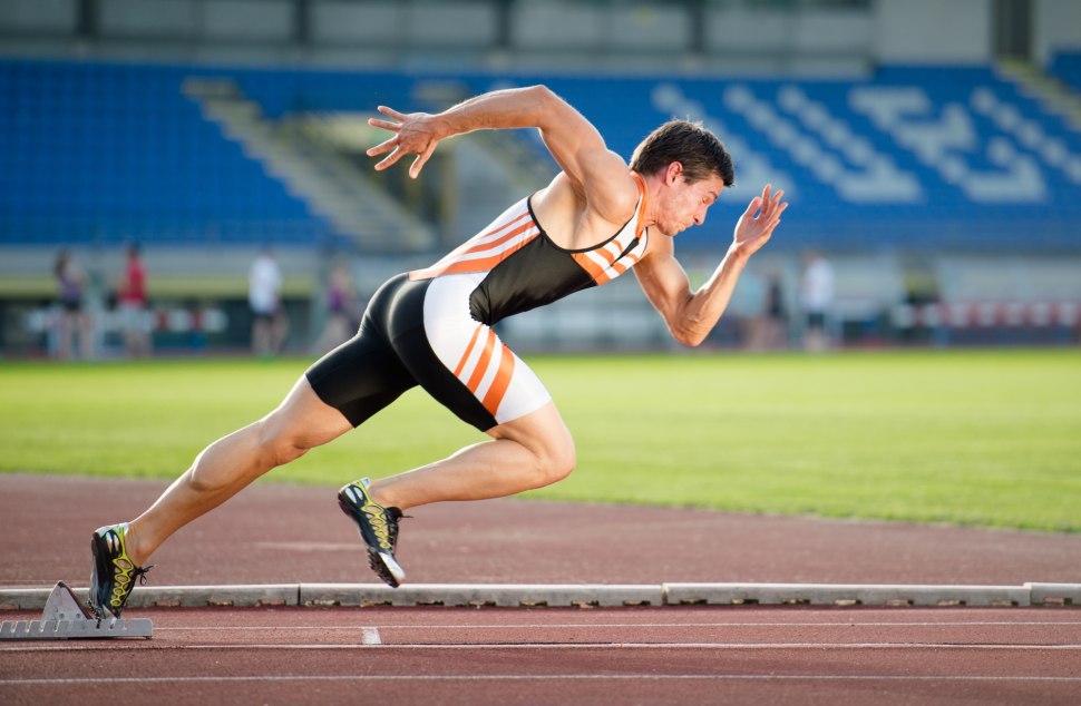 Спортсмены бегуны