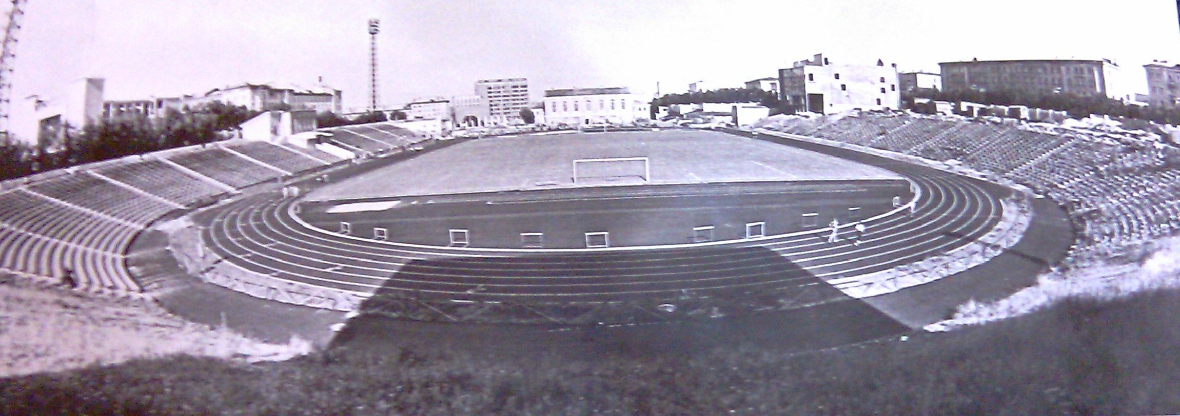Центральный стадион мурманск